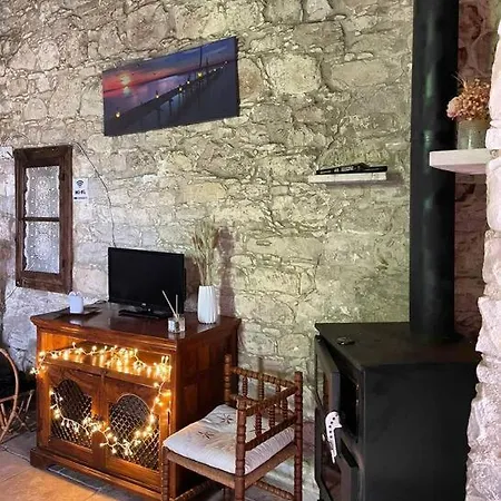 Mesana Cottage